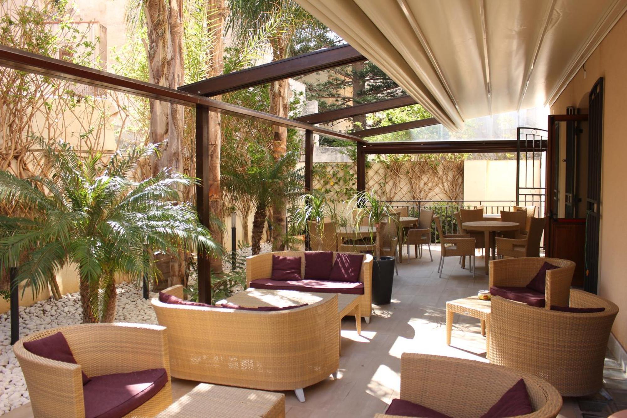Hotel Il Portico Фавиньяна Экстерьер фото
